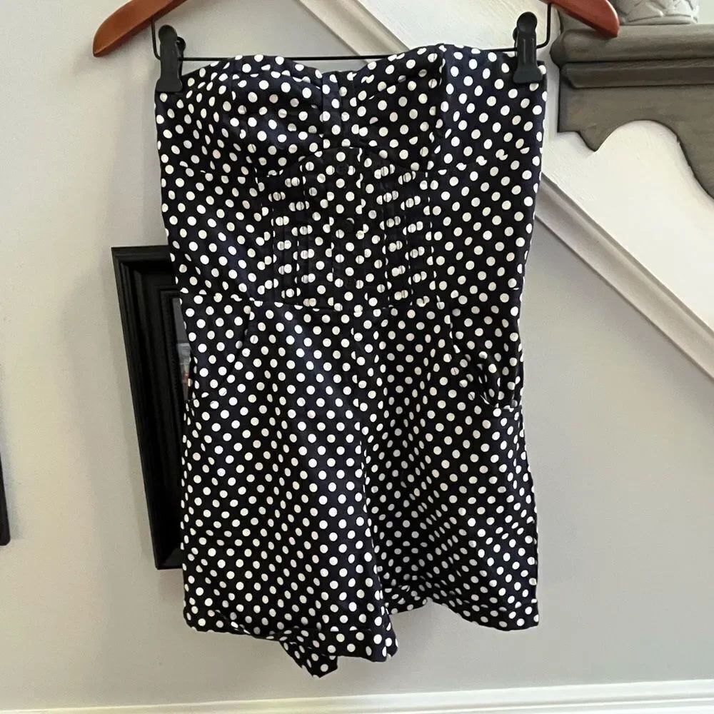Anthropologie Pins & Needles Navy Polka Dot Strapless Romper sz XS NWT